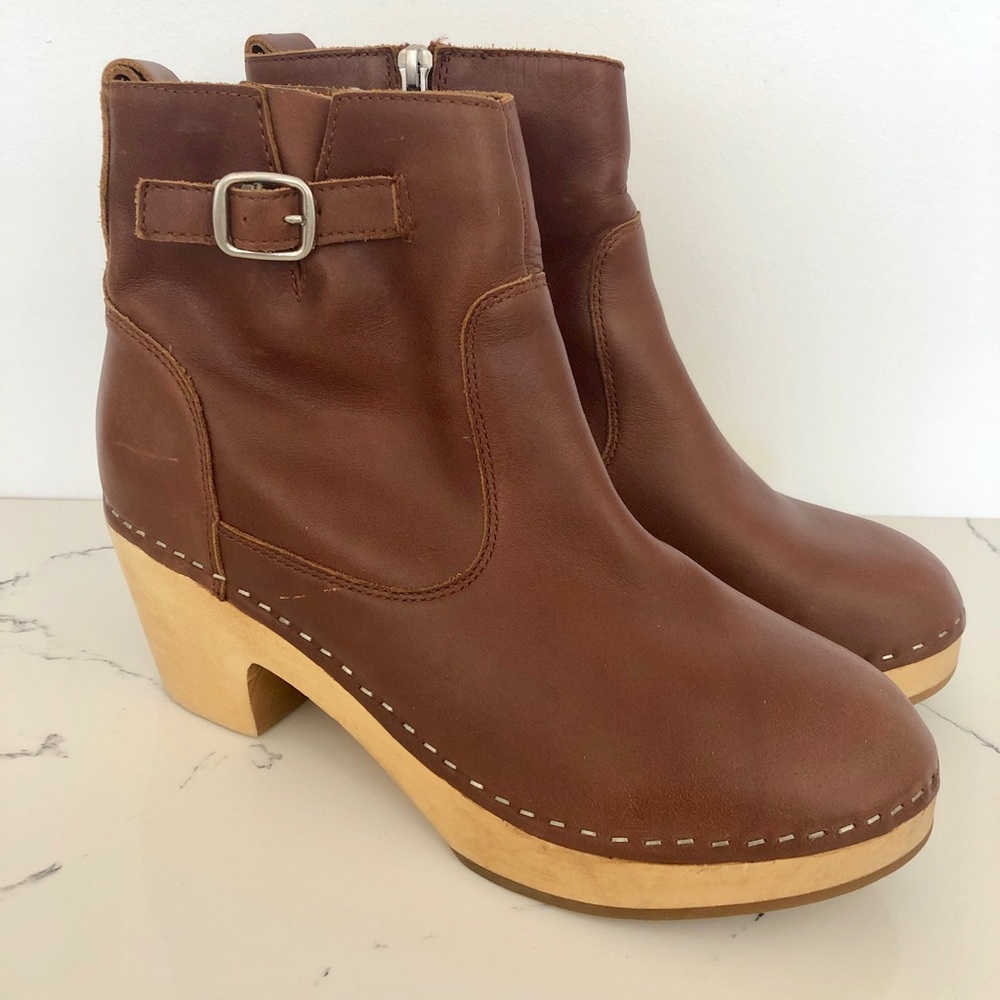 Steve Madden Tan/Brown Clogs Booties Size 10